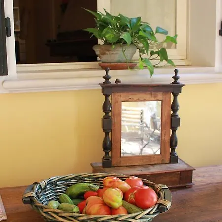 Al Borgo לינה וארוחת בוקר