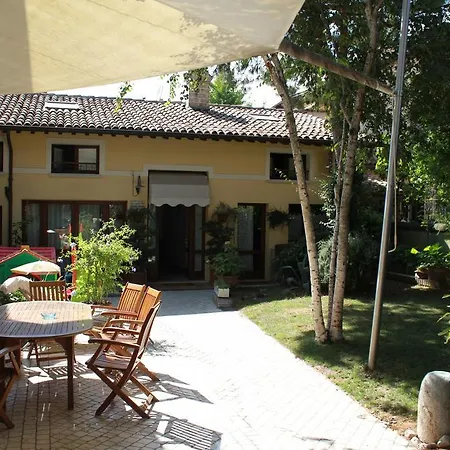 Bed & Breakfast Al Borgo *